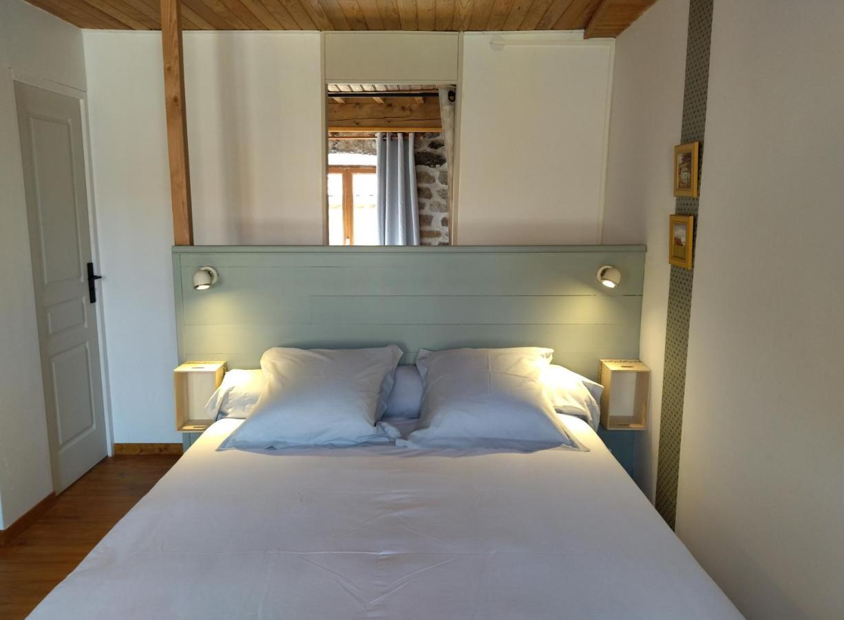 De La Tournelle Guest house Pradelles